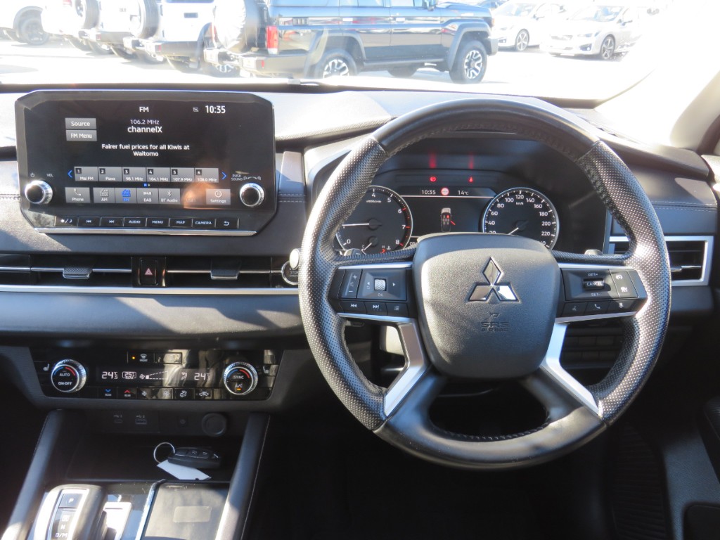 S7108514.jpg