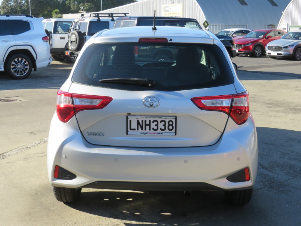 S710946.jpg