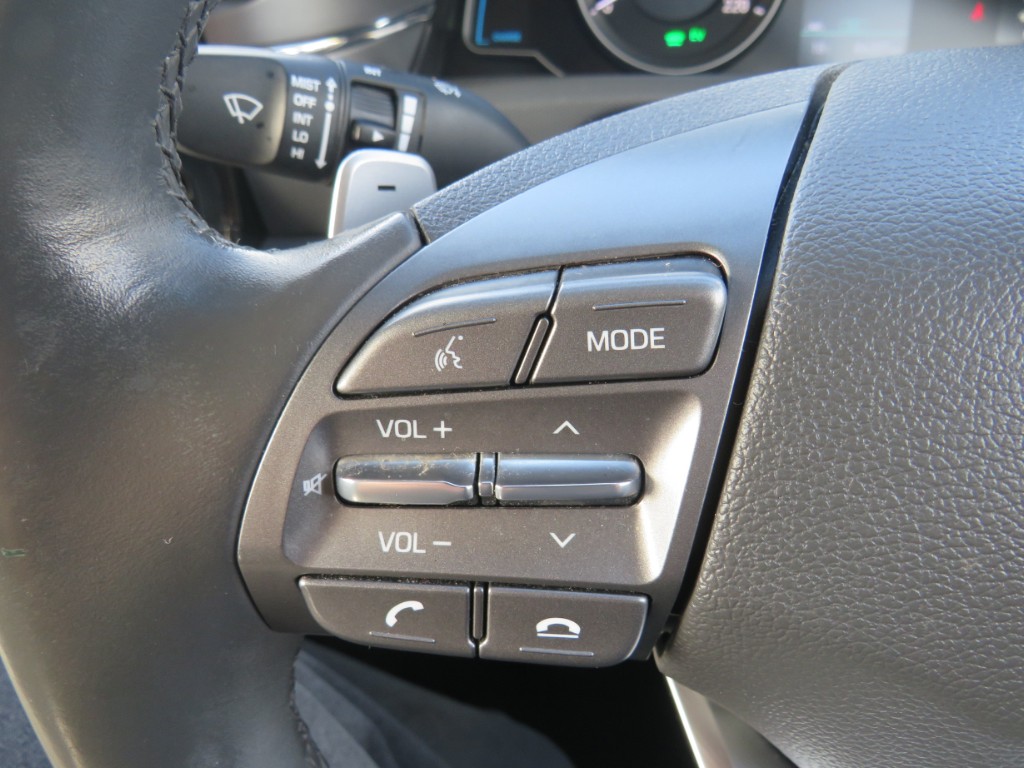 S7111916.jpg