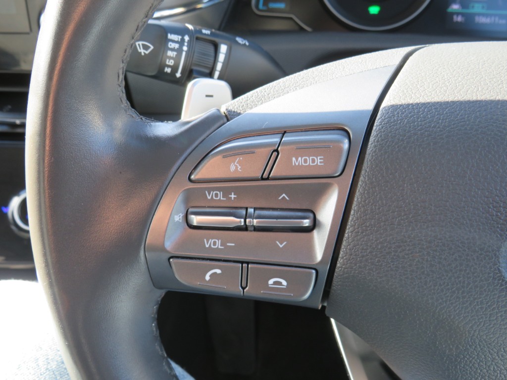 S7112116.jpg