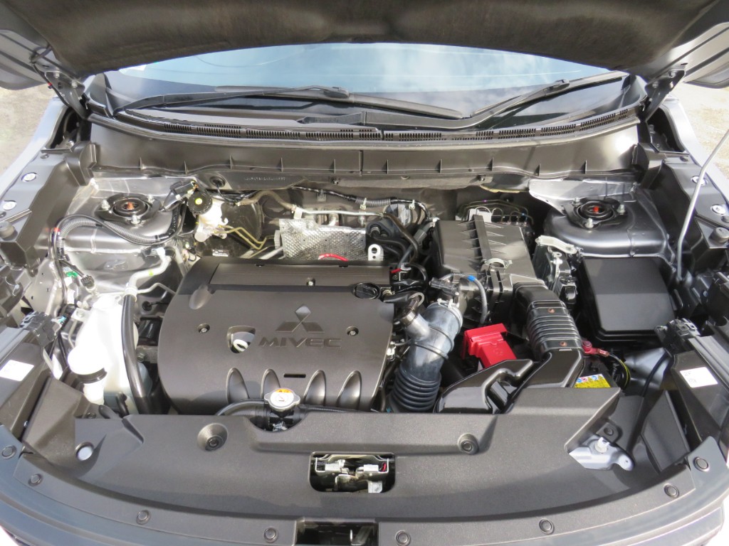 S7112920.jpg