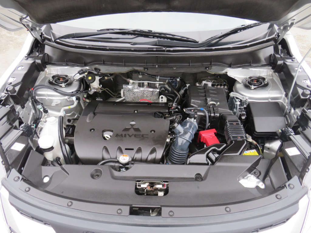 S7113820.jpg