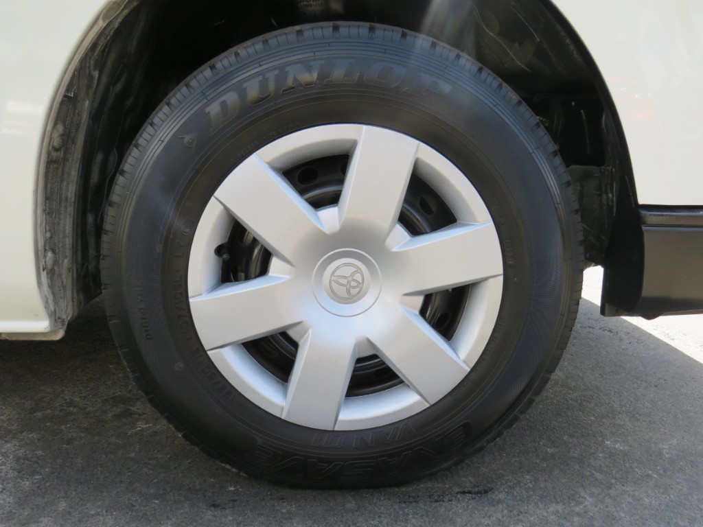 S8011211.jpg