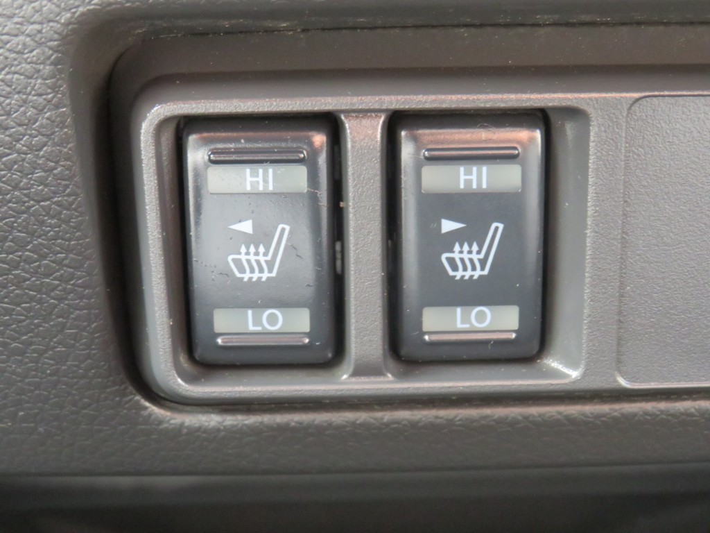 S8017518.jpg