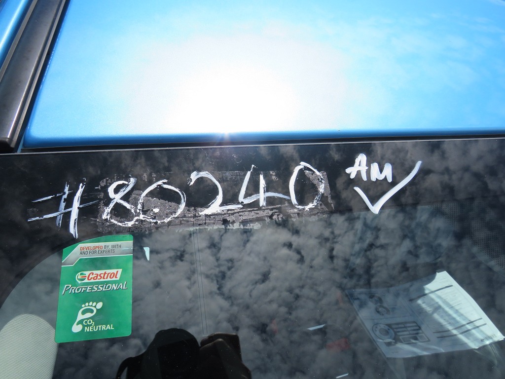 S8024021.jpg