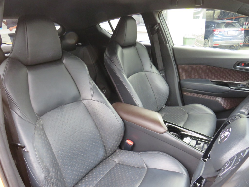 S8024913.jpg