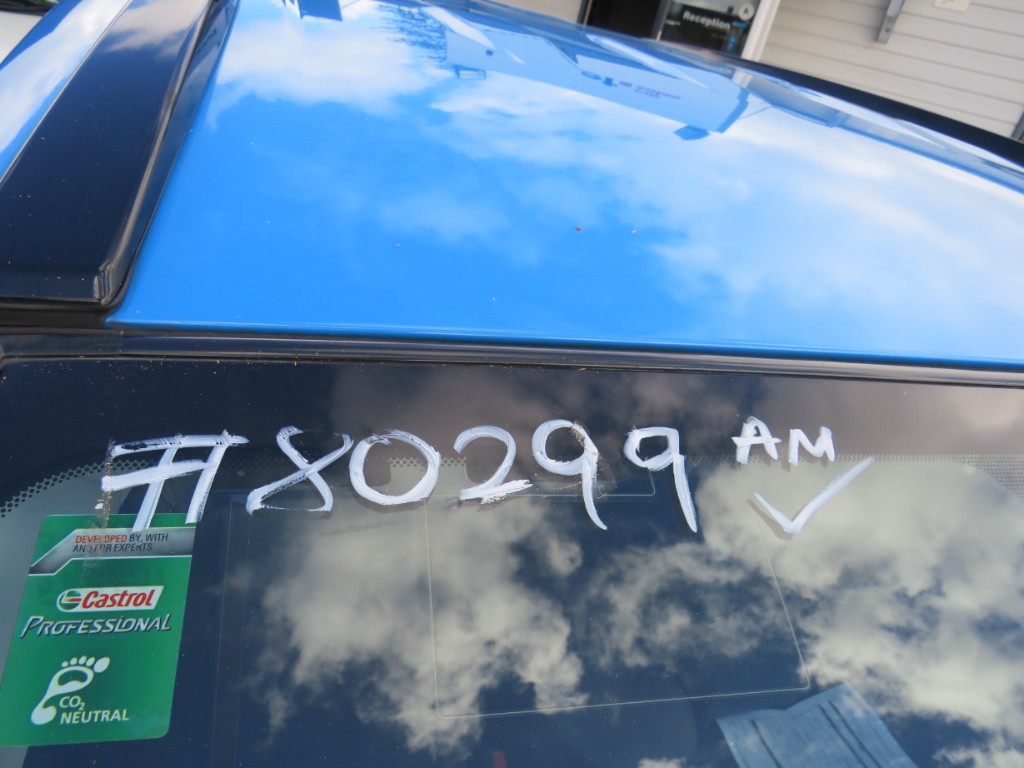 S8029921.jpg