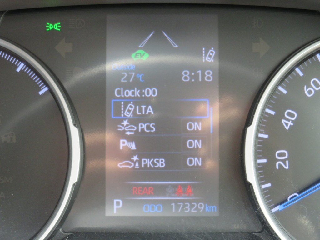 S8030216.jpg