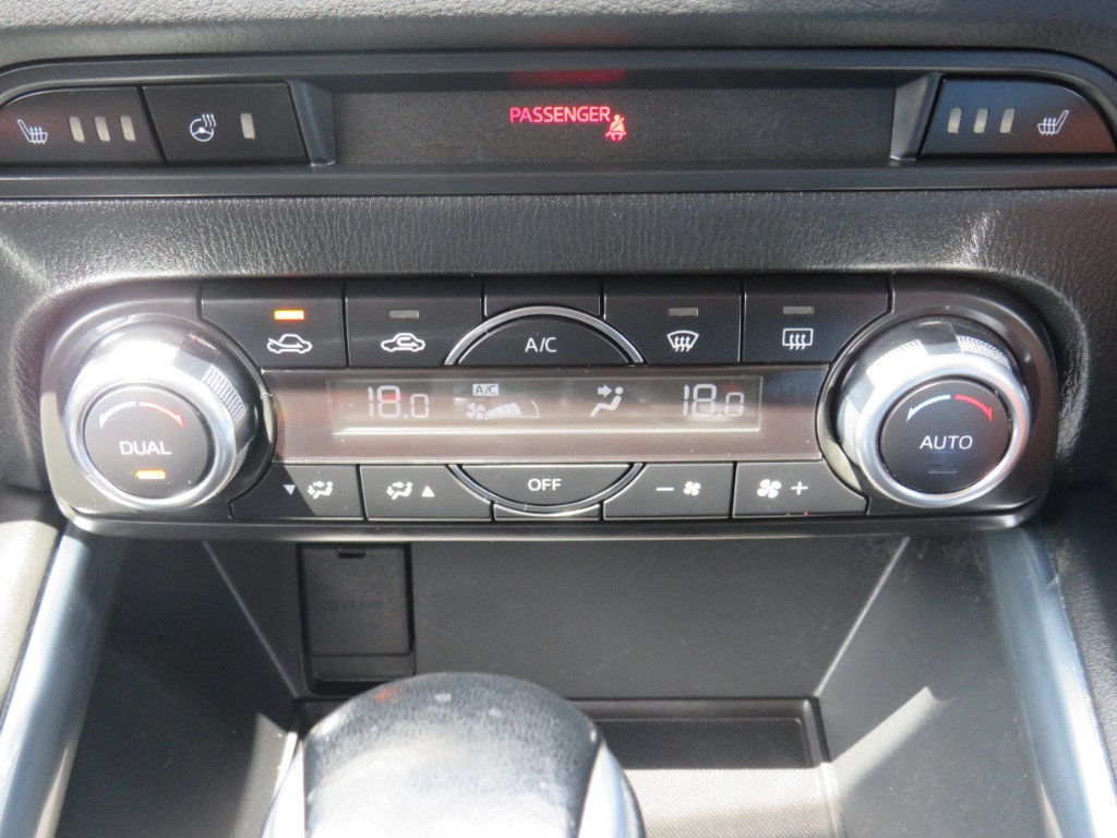 S8034418.jpg