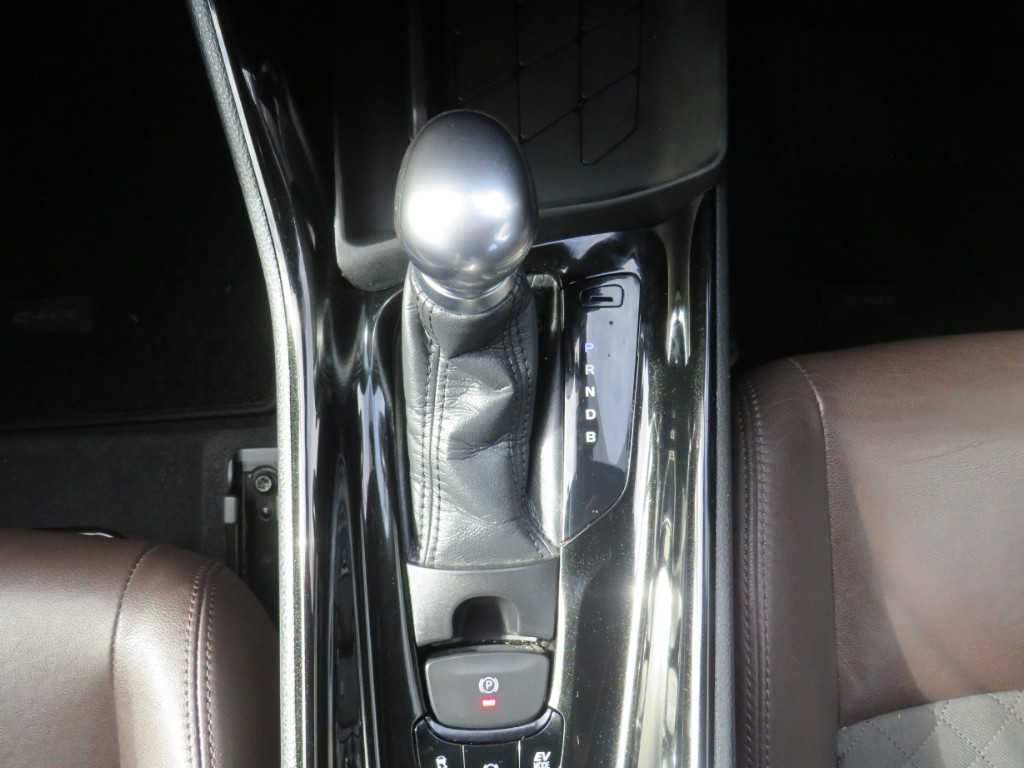 S8037617.jpg