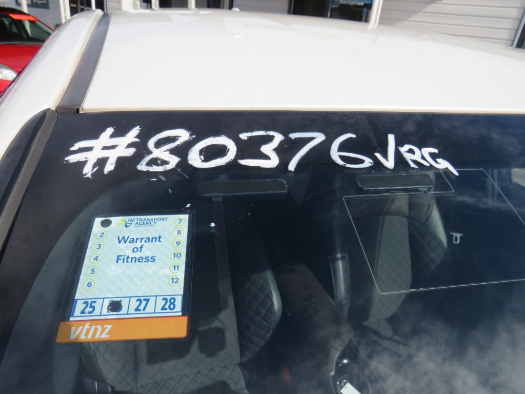 S8037620.jpg