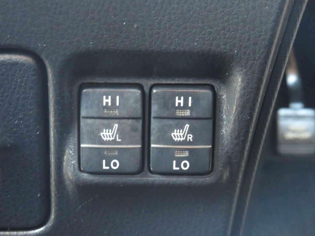 S8038118.jpg