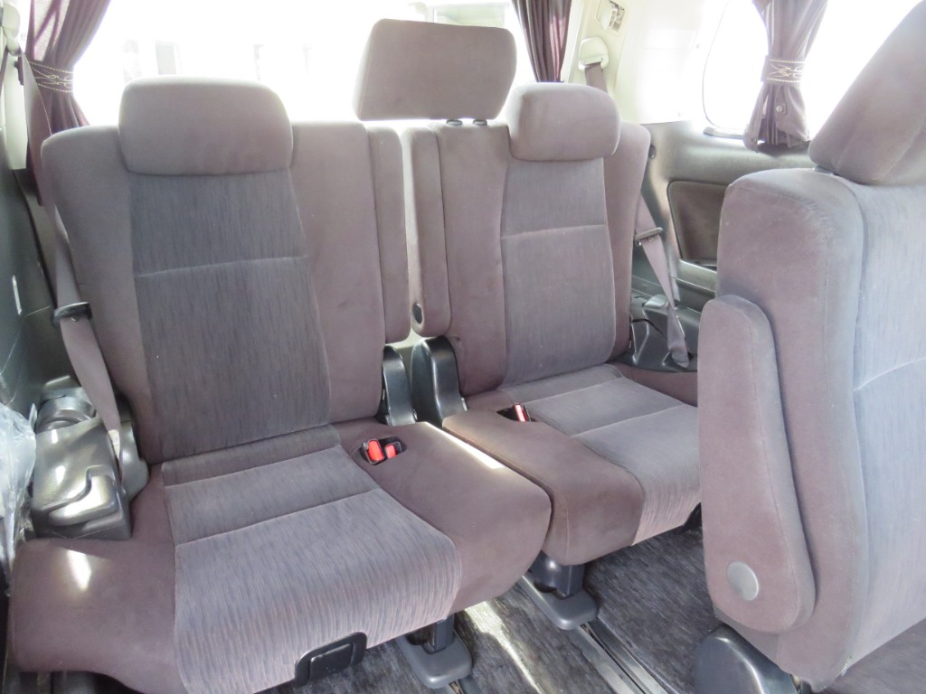S8039512.jpg