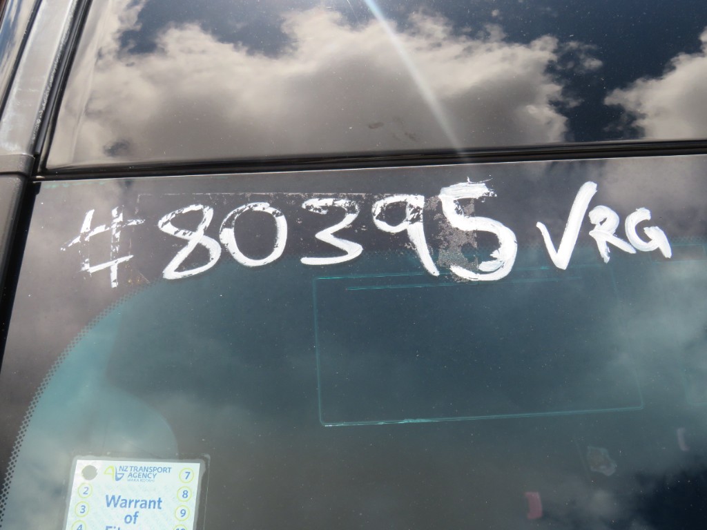 S8039520.jpg