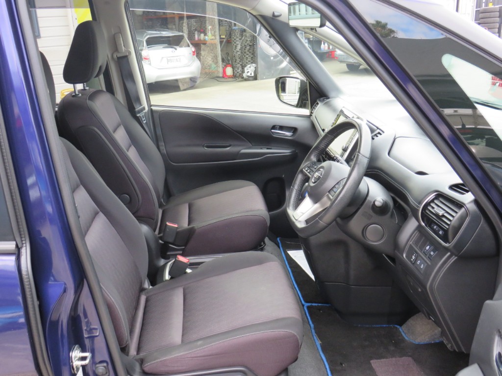 S8040712.jpg