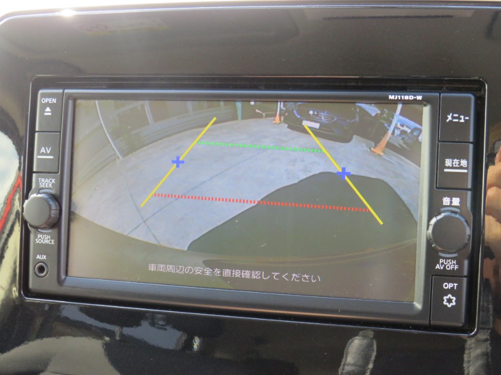 S8040819.jpg