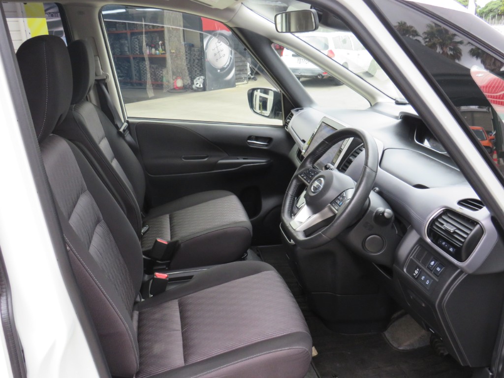 S8040914.jpg