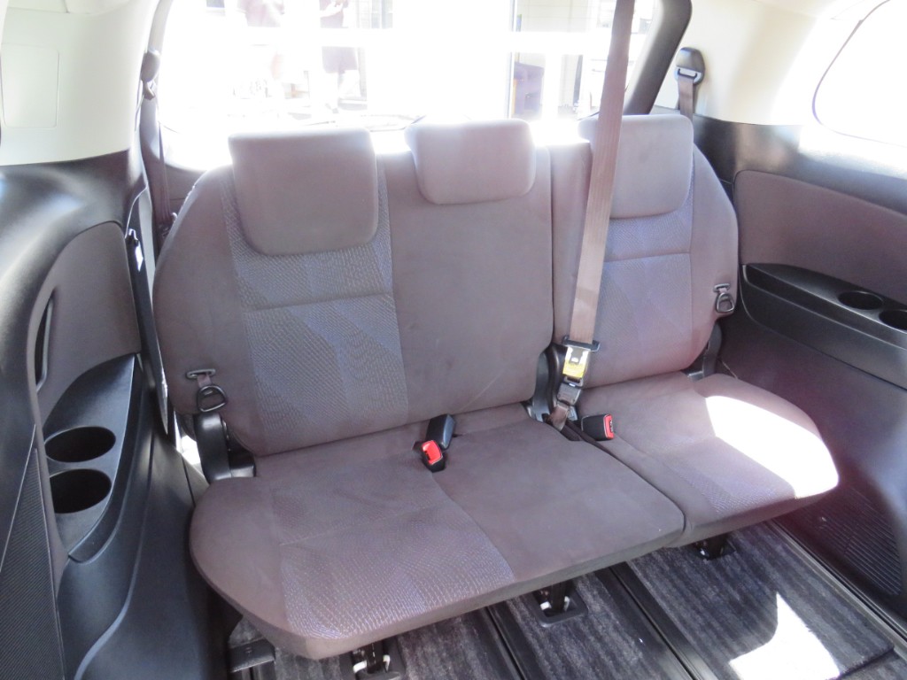 S8041712.jpg