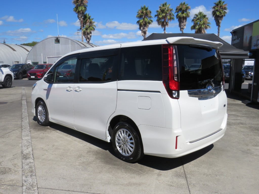 S804186.jpg