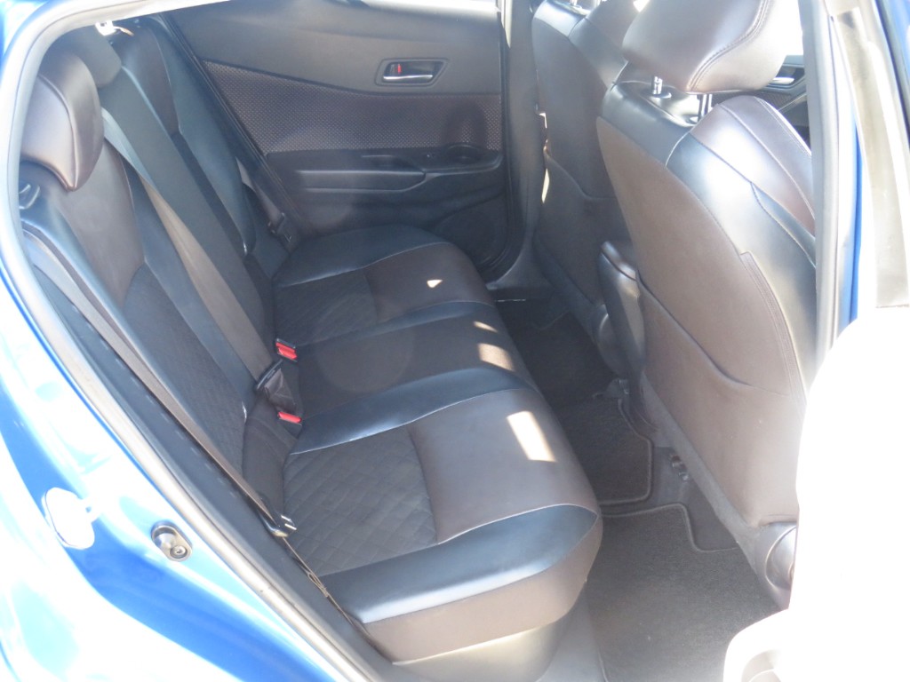 S8043612.jpg