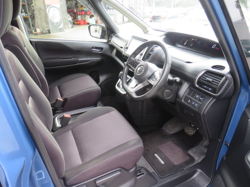 S8044513.jpg