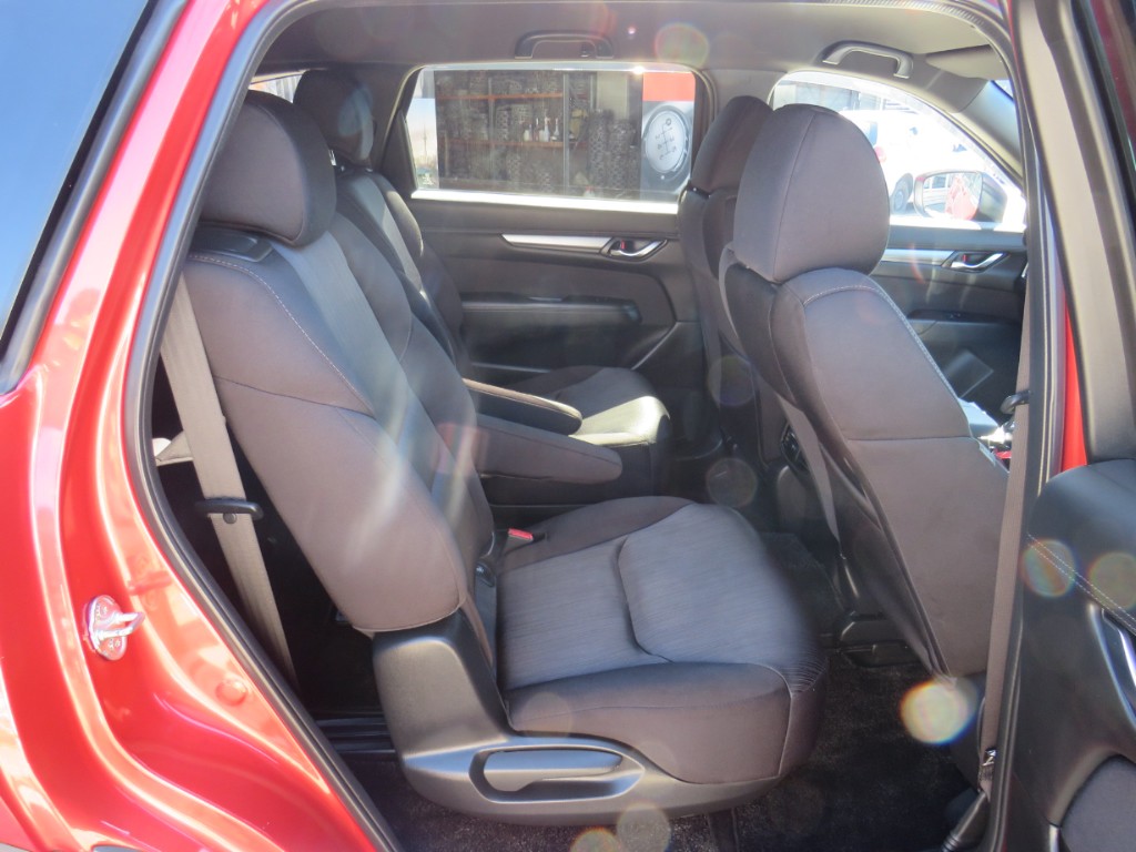 S8045013.jpg