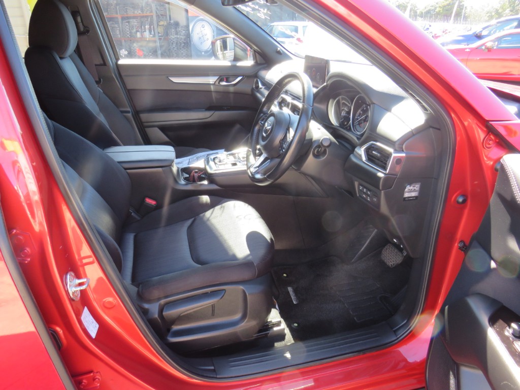 S8045014.jpg
