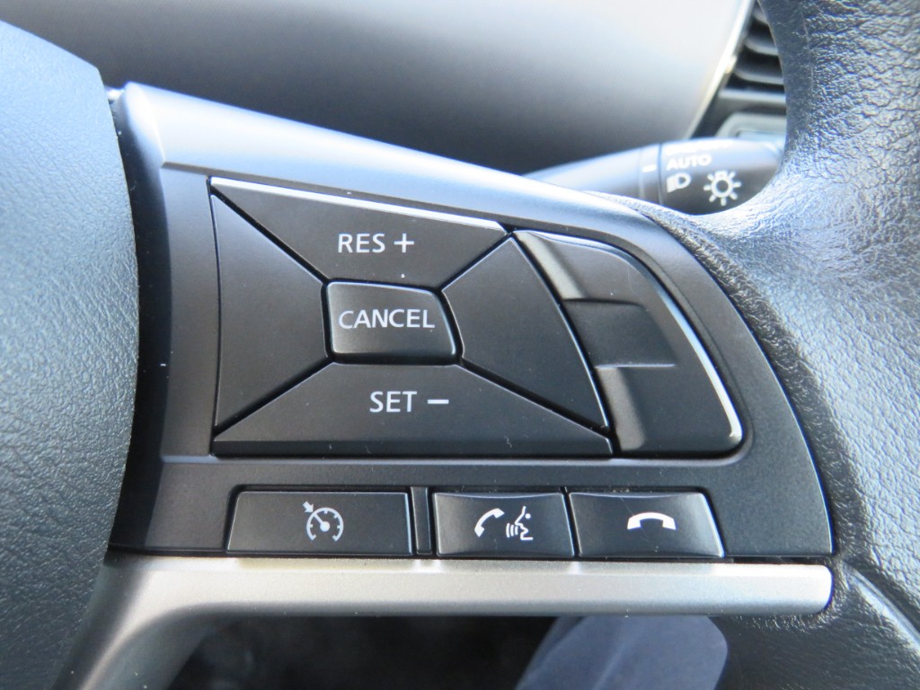 S8045317.jpg