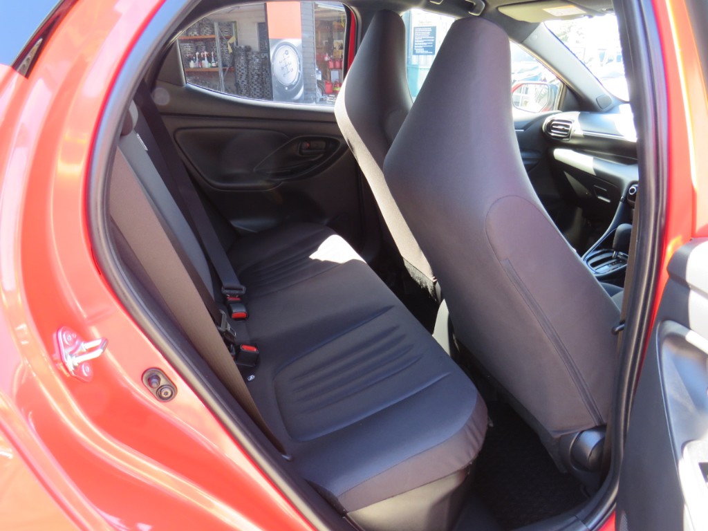 S8046112.jpg