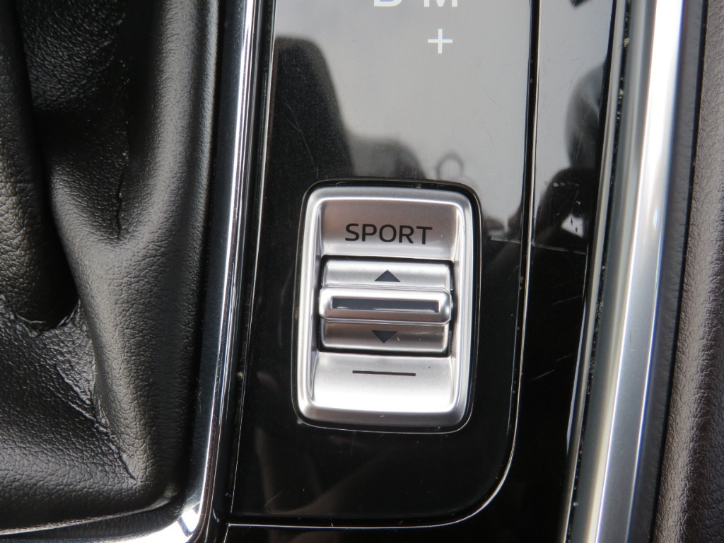 S8046616.jpg
