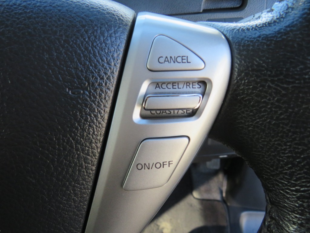 S8047116.jpg