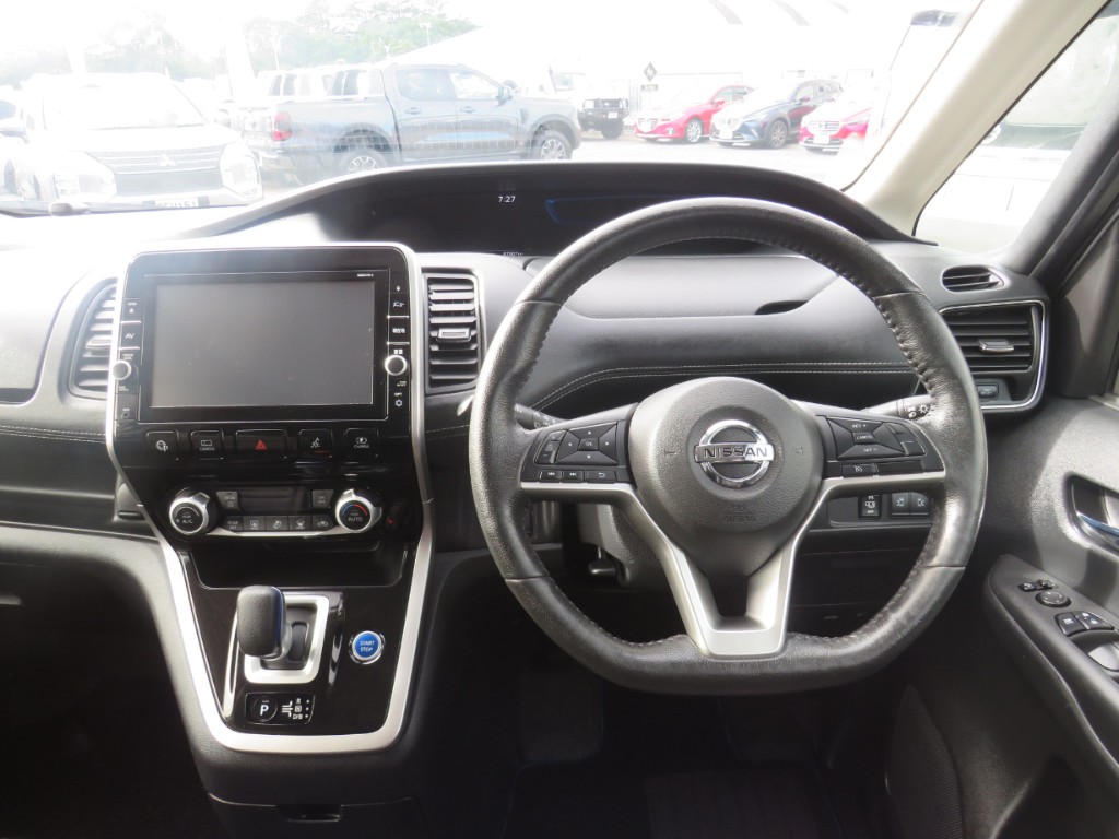 S8049114.jpg