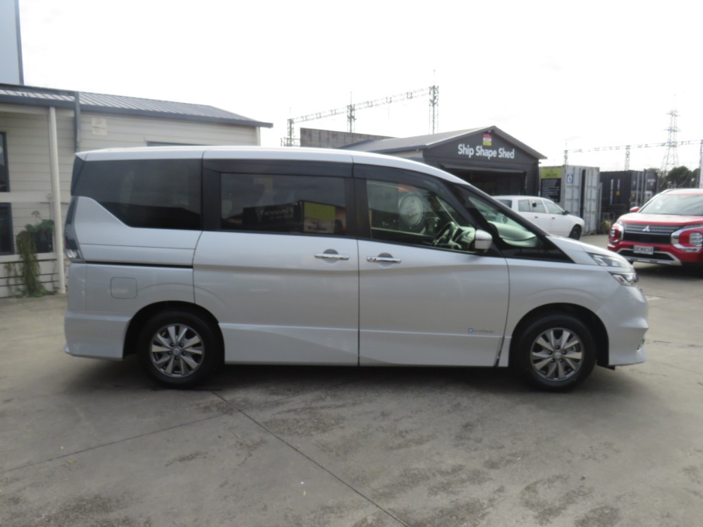 S804919.jpg