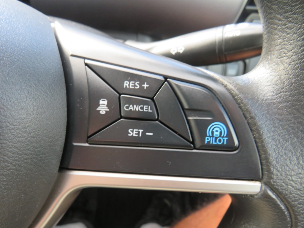 S8049217.jpg