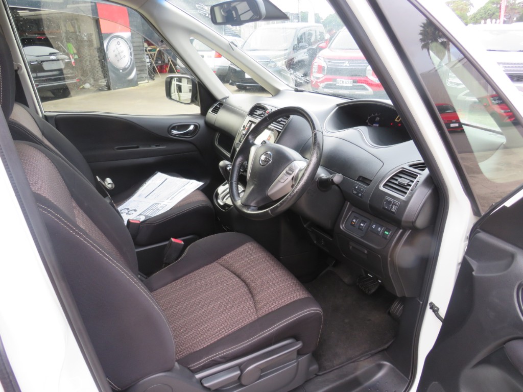 S8050415.jpg