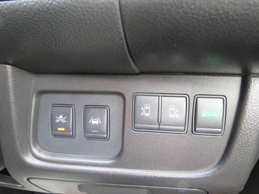 S8050420.jpg