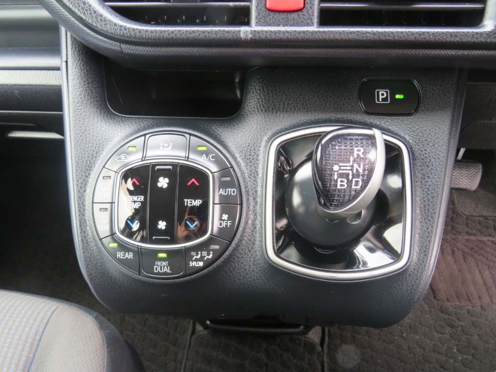 S8051117.jpg