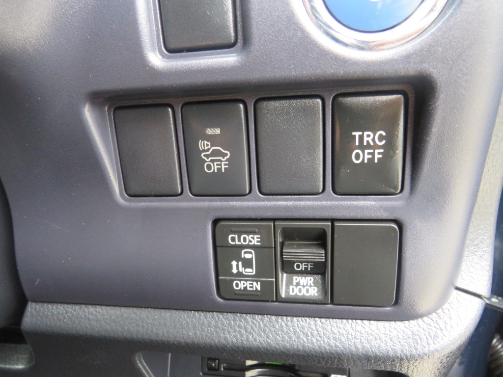 S8051118.jpg