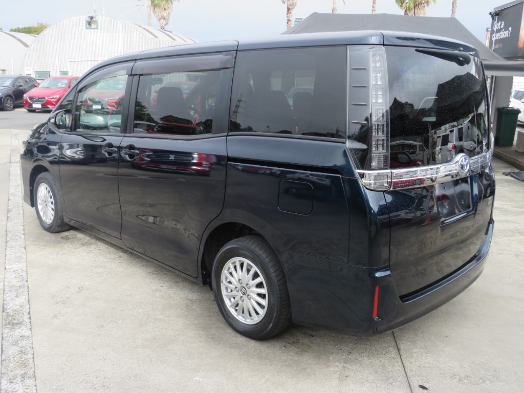 S805116.jpg