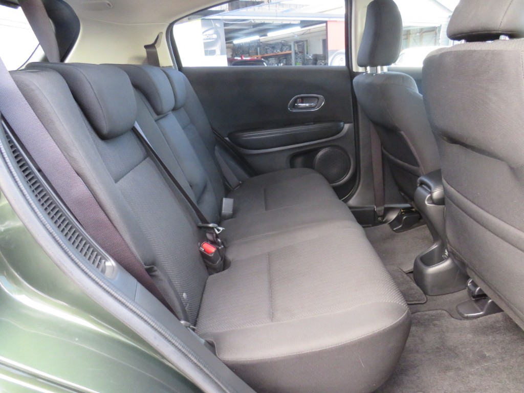 S8051811.jpg