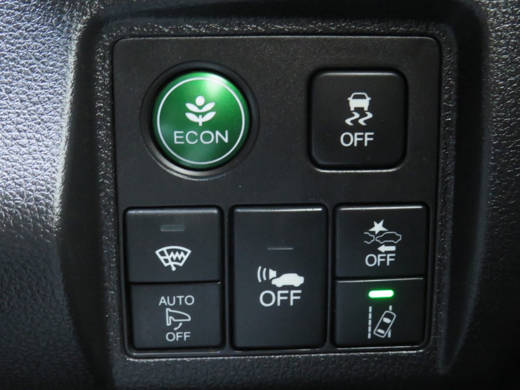 S8052115.jpg