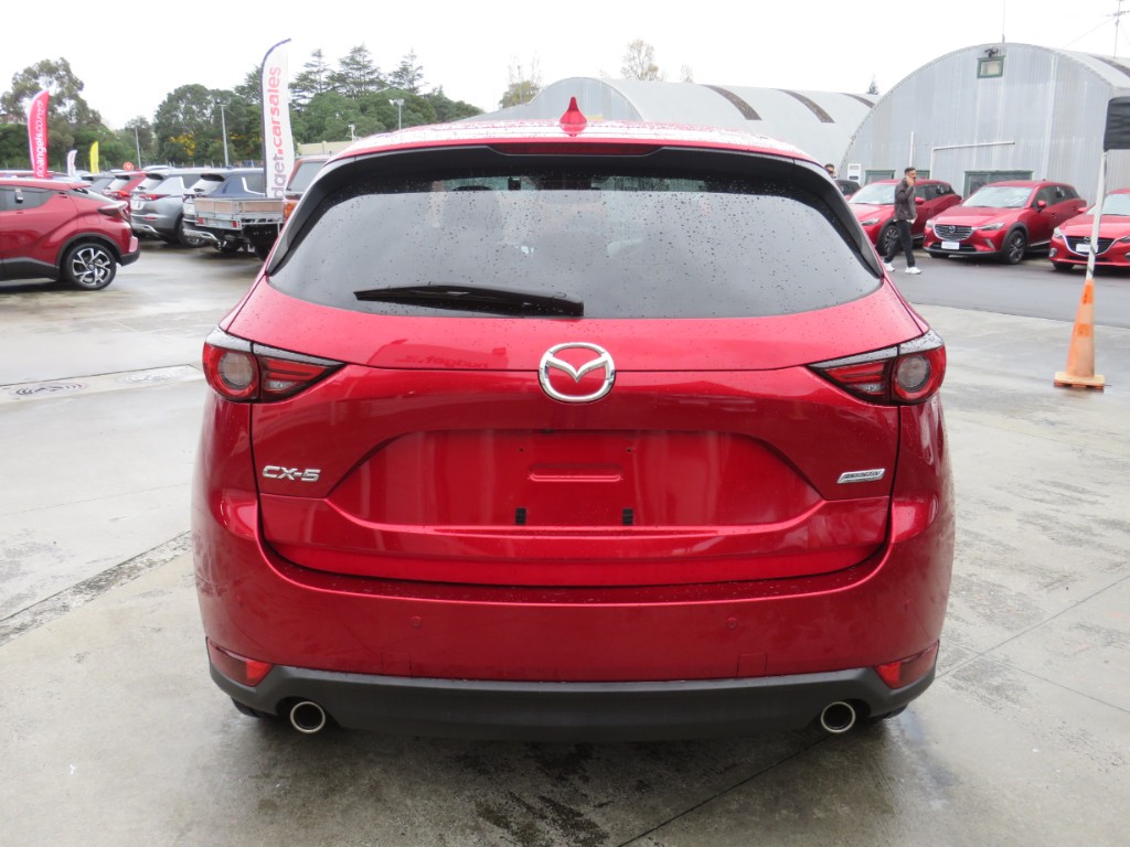 S805257.jpg