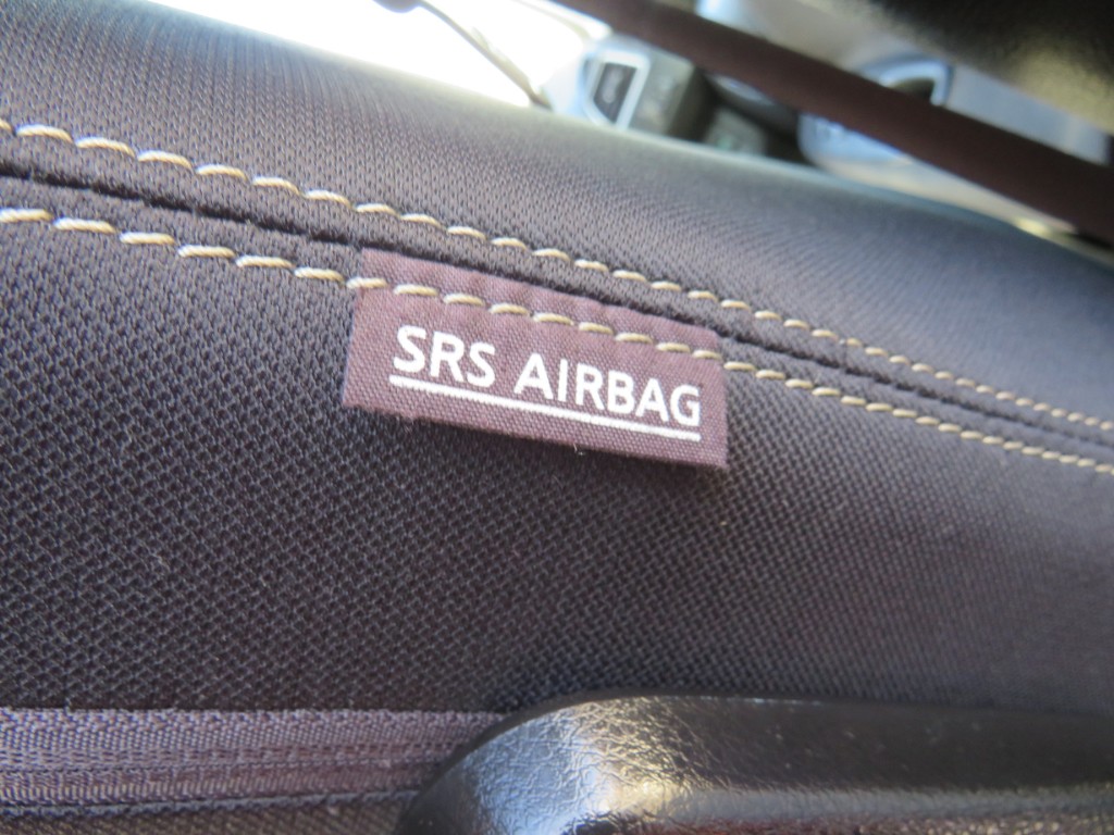S8053616.jpg