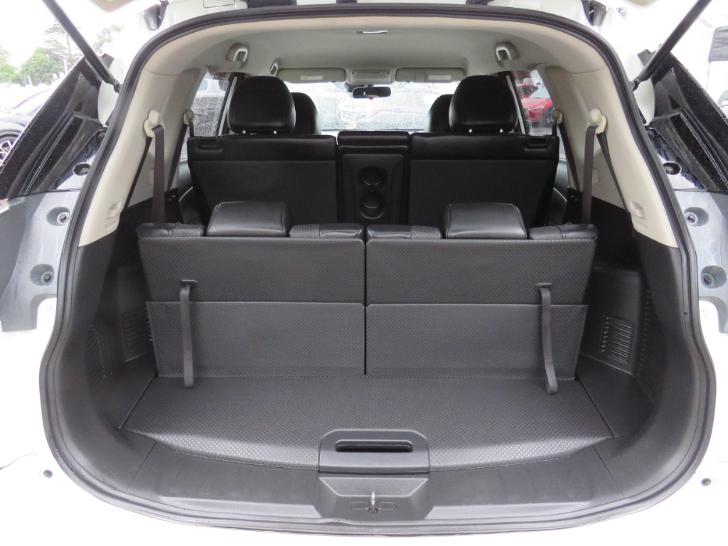 S8054311.jpg