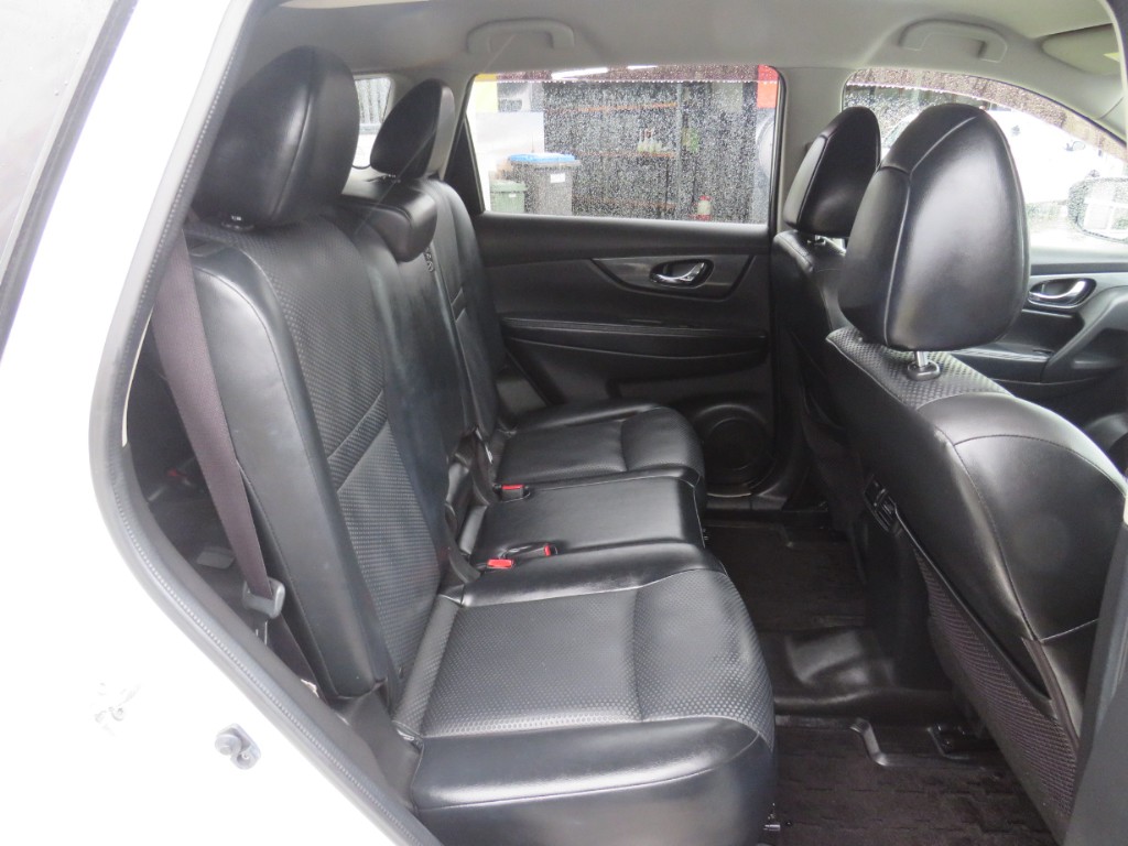 S8054312.jpg