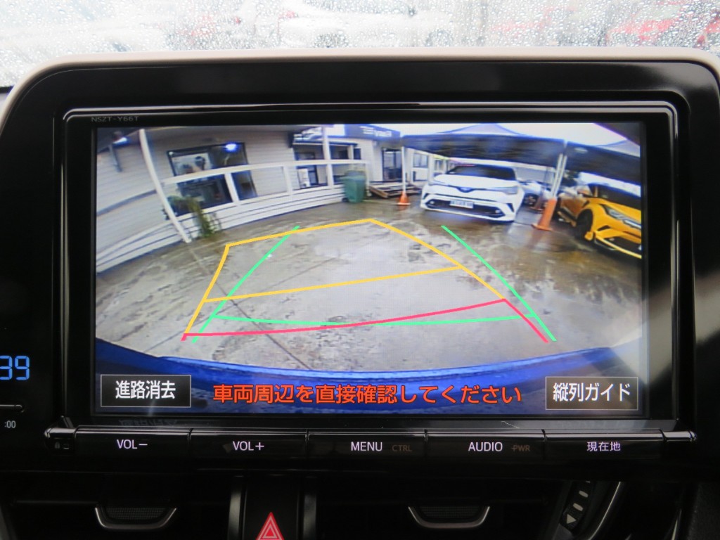 S8055117.jpg