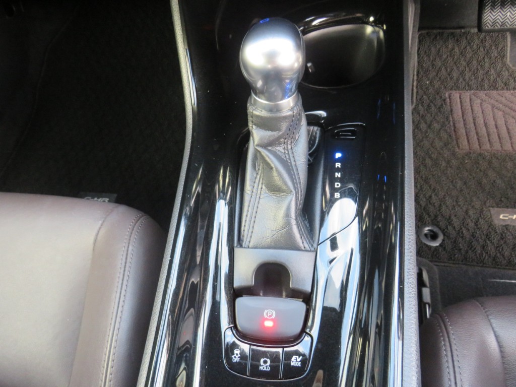 S8055217.jpg