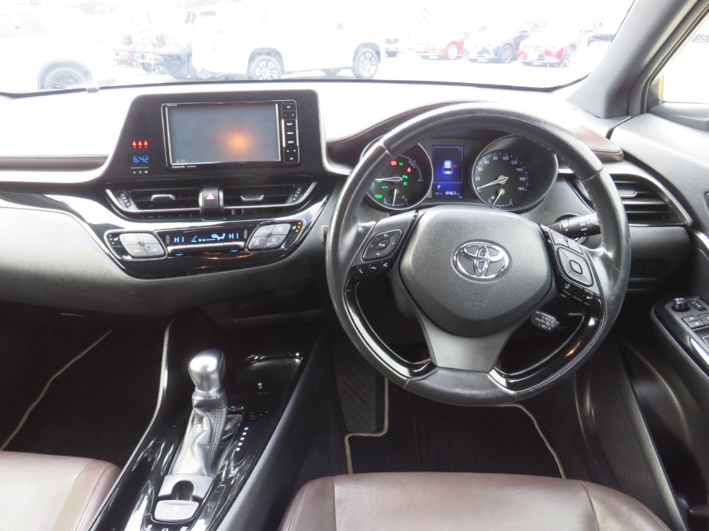 S8055313.jpg