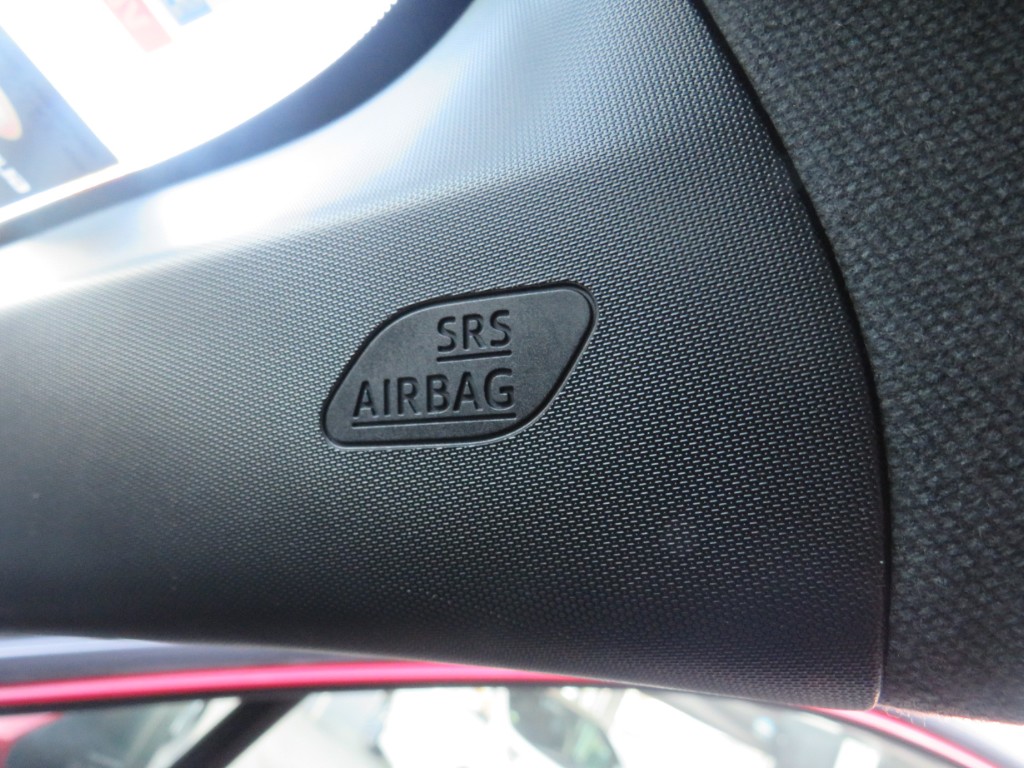 S8055417.jpg