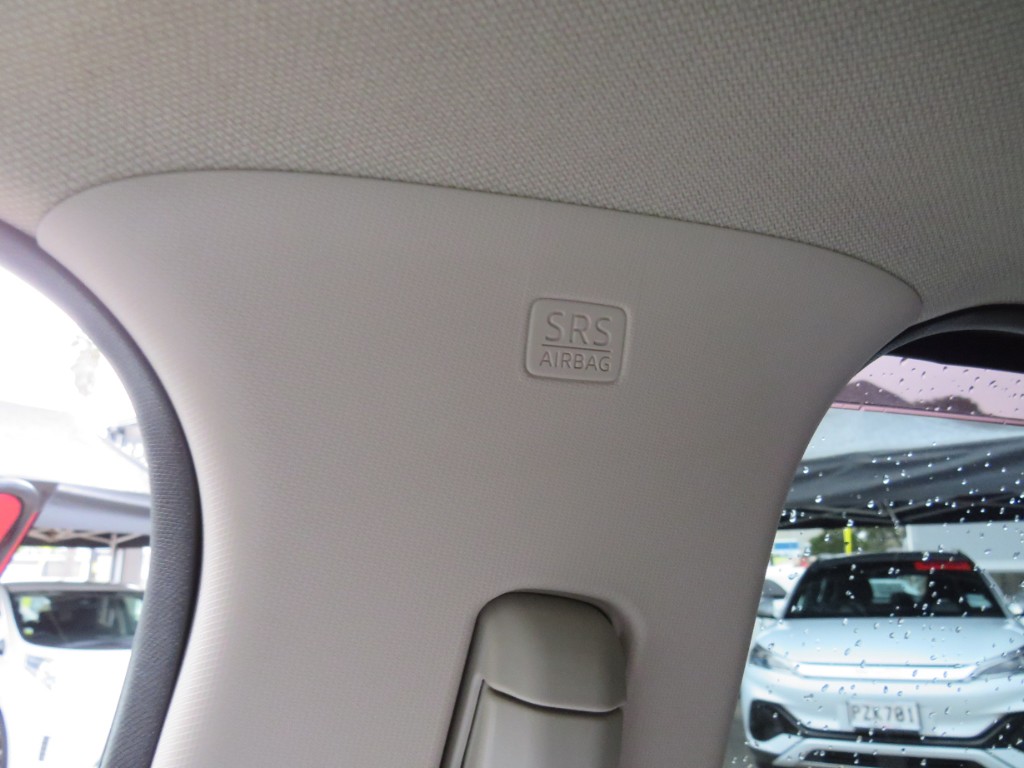 S8056917.jpg